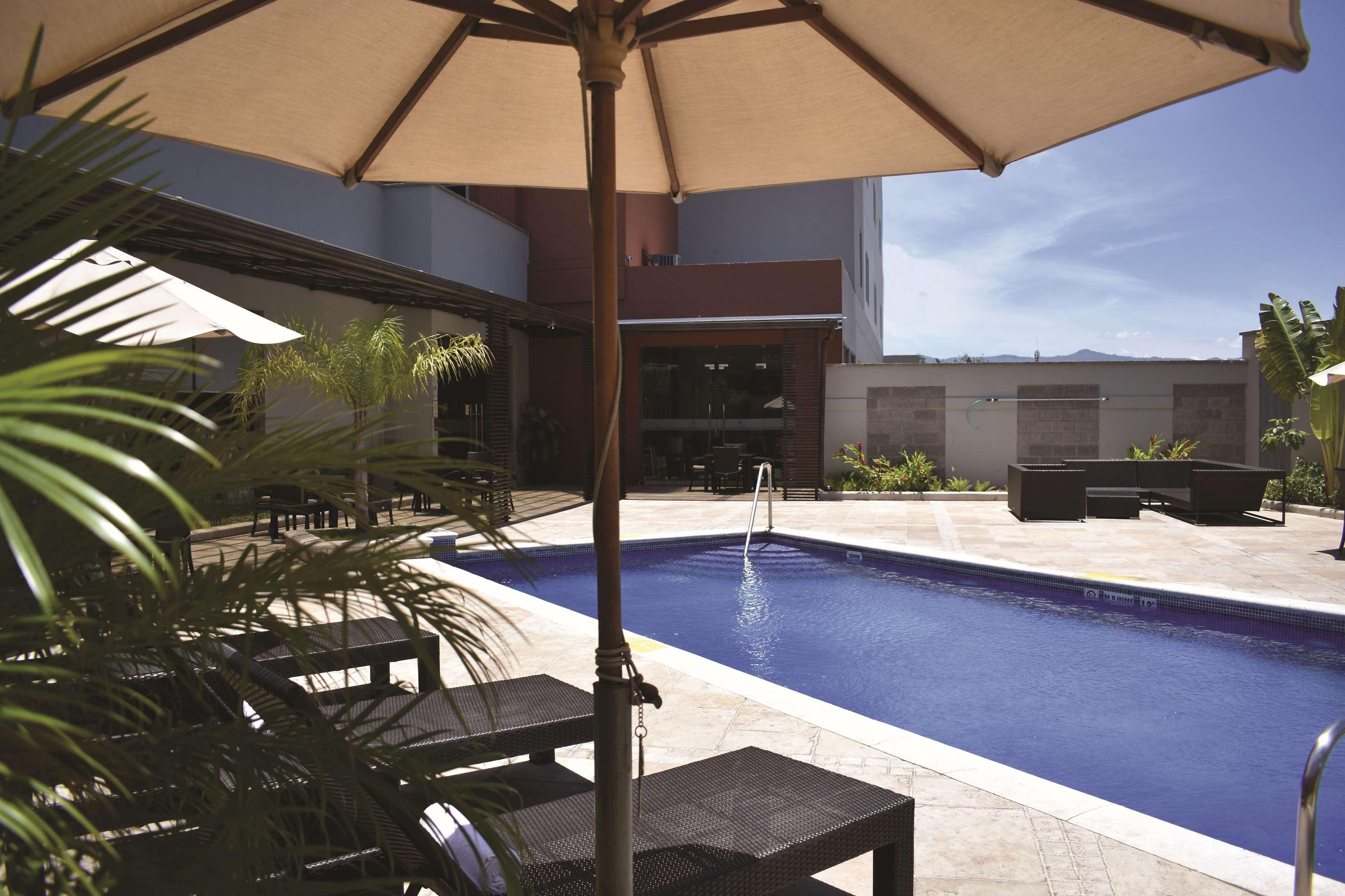 Hotel La Quinta By Wyndham Tegucigalpa Esterno foto